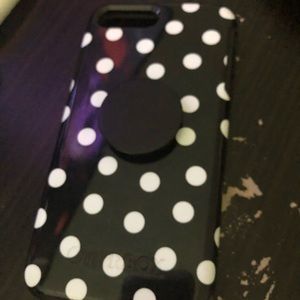 iPhone 7plus poka dot otter box phone case